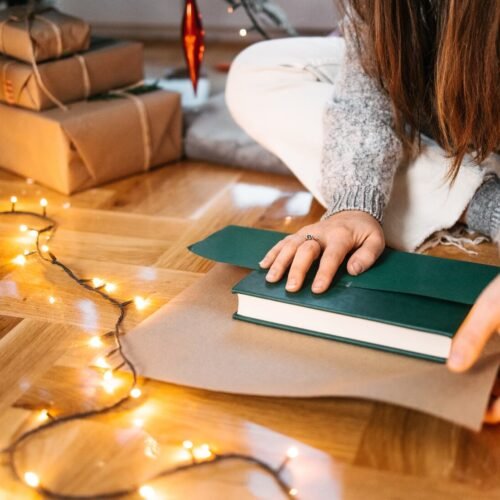 10 formas de envolver un libro para regalo de forma original