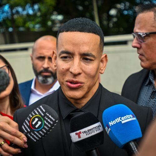 Fin de la batalla legal entre Daddy Yankee y su exesposa: el reguetonero retoma el control de sus empresas tras un acuerdo mutuo