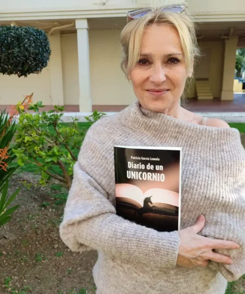 Patricia García Lamela presenta su primer libro, un viaje transformador hacia el autoconocimiento