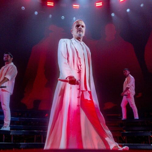 Bosé contra Bosé: “Esta noche no queremos malos rollos”