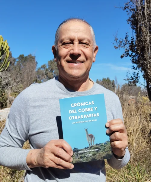 Héctor Campillay Briceño recupera la memoria minera del norte chileno con una obra conmovedora