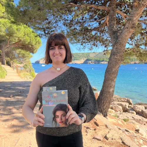 Lidia Delgado deslumbra con su debut literario: una historia intensa de amor y traición que ya conquista a los lectores