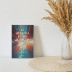 María Elena Mexía irrumpe en la literatura espiritual con La medicina de los Arcángeles