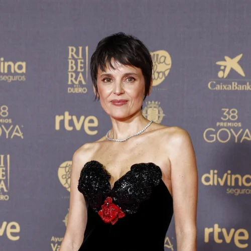 La serie de asesinos, traumas y secretos familiares que pone a Elena Anaya e Imanol Arias rumbo a EE.UU.