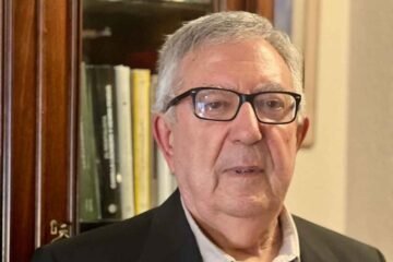 Diego Quintana de Uña irrumpe en la narrativa con una novela que mezcla filosofía, humor y misterio