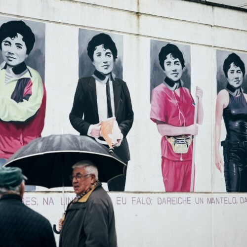 Todas las rosalías (de Castro): el gran icono gallego que anunció Ceregumil y ahora es superheroína