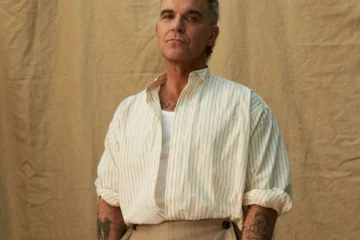 Robbie Williams publica por sorpresa su nuevo disco ‘Britpop’