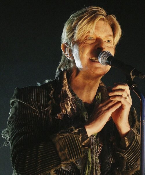Diez años sin David Bowie: historia del disco que publicó dos días antes de morir