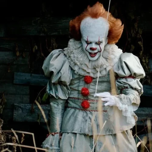 Bill Skarsgård confiesa por qué casi dice «no» a su regreso como Pennywise en ‘It: bienvenidos a Derry’