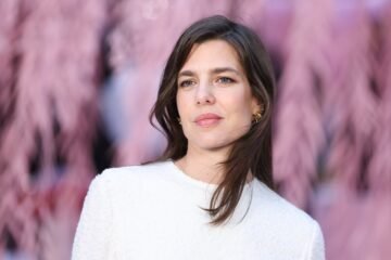 Carlota Casiraghi se sincera como nunca durante la promoción de su último libro: “Espero ser suficientemente buena madre”