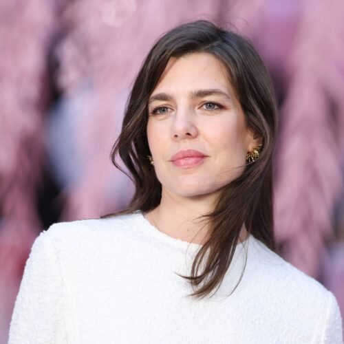 Carlota Casiraghi se sincera como nunca durante la promoción de su último libro: “Espero ser suficientemente buena madre”