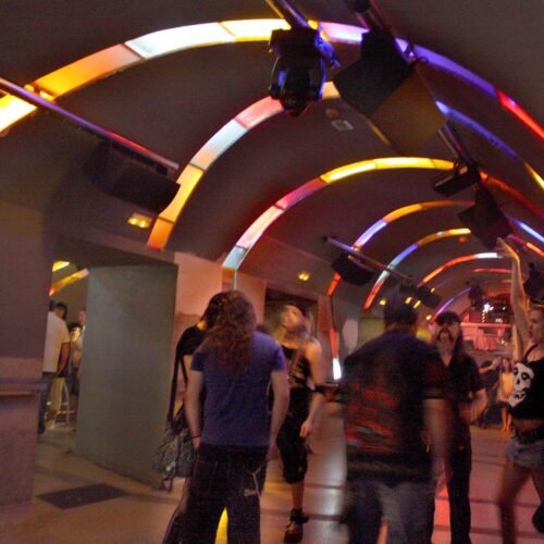 Los bares musicales Karma y La Deskomunal anuncian su cierre en Barcelona