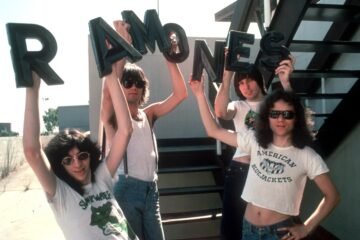La verdad incómoda que siempre perseguirá a los Ramones: “Vendieron más camisetas que discos desde el principio”