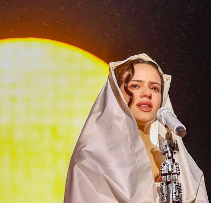 ¿Por qué Rosalía no canta canciones de «El mal querer» en sus conciertos?