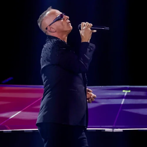 Eros Ramazzotti hace del Movistar Arena de Madrid su «cosa más bella»