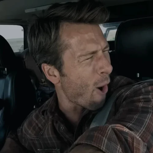 Glen Powell asegura que no está saturado pese a encadenar proyectos