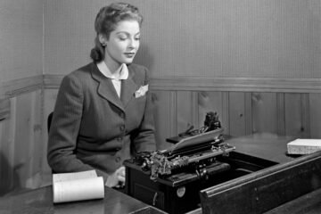 Secretarias, un vacío en el relato del poder