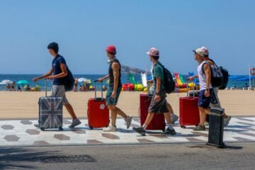 El debate | ¿Vacaciones en julio o en agosto?