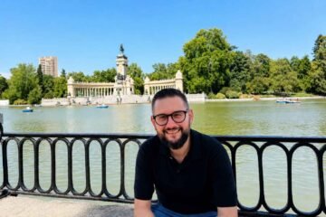 CHRISTIAN YAÑEZ REVOLUCIONA LA UCRONÍA HISTÓRICA CON SU NOVELA ‘CUANDO CAIGA EL MURO’