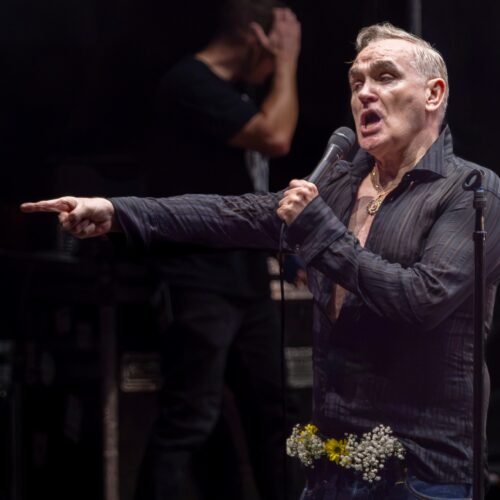 Morrissey, un divo bajo la lluvia
