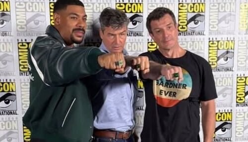 Kyle Chandler, Aaron Pierre y Nathan Fillion recitan juntos el juramento de Green Lantern en la Comic-Con