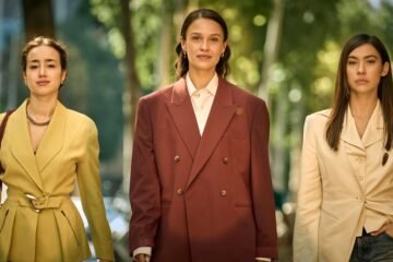 ‘Emily in Paris’ tendrá su versión española ambientada en Barcelona y con Priscilla Delgado entre sus protagonistas