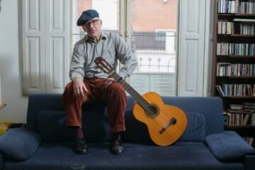 Muere el músico y artista Víctor Coyote de manera repentina a los 68 años