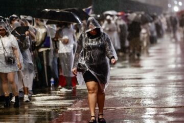 Rosalía bromea en Río sobre las relaciones abiertas: «Piden fuego y no aguantan el calor»