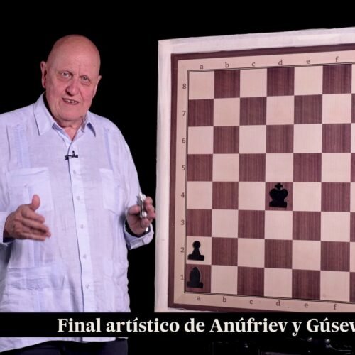 Vídeos de ajedrez | Aluvión de ideas con sólo siete piezas en el tablero