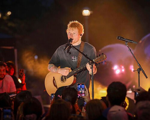 La gira de Ed Sheeran, en peligro: cuatro artistas abandonan en solidaridad con Macklemore