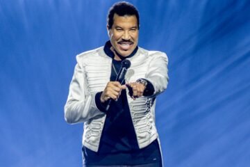 Lionel Richie cancela tres conciertos tras operarse de corazón