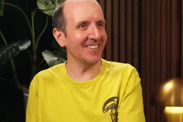 El creador de ‘Adolescence’ alza la voz sobre el uso de la IA para crear guiones de series: «Es hacer trampa»