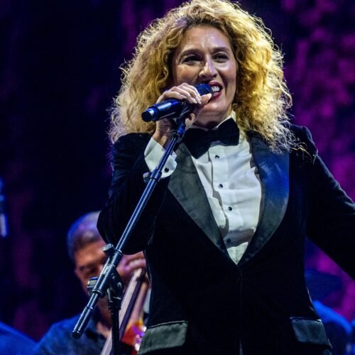Estrella Morente, «en un momento dulce y pleno de facultades», salta a la música clásica