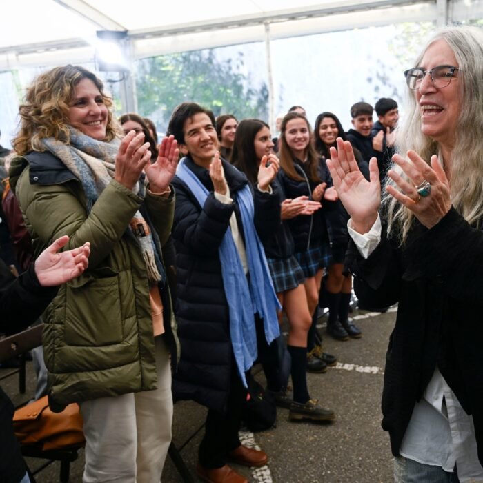 Patti Smith, 50 años después de su debut en España: mística, compromiso, poesía y puro rock and roll